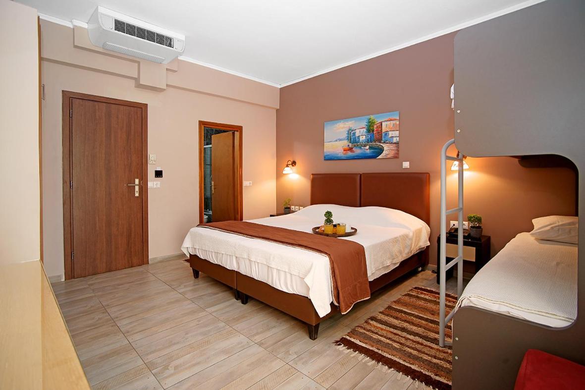 Kyparissia Beach Hotel Esterno foto