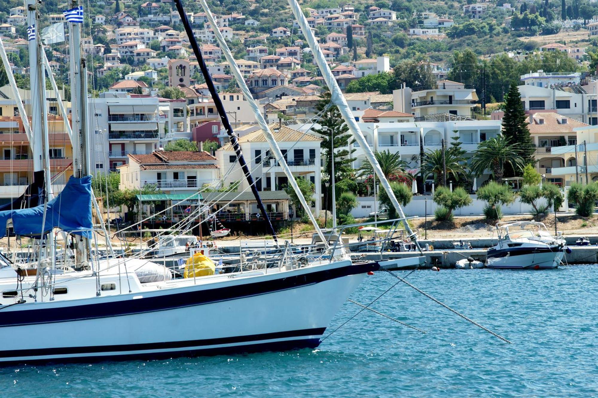 Kyparissia Beach Hotel Esterno foto