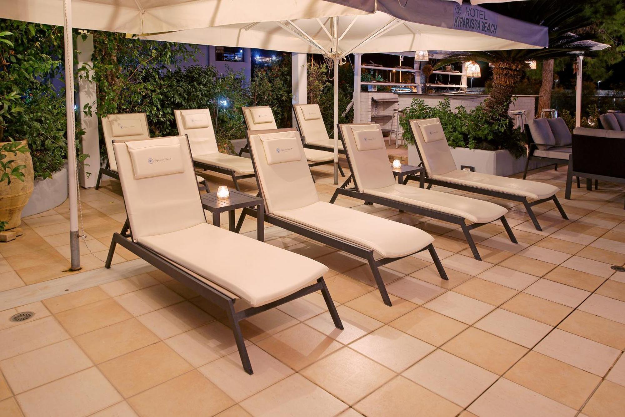 Kyparissia Beach Hotel Esterno foto