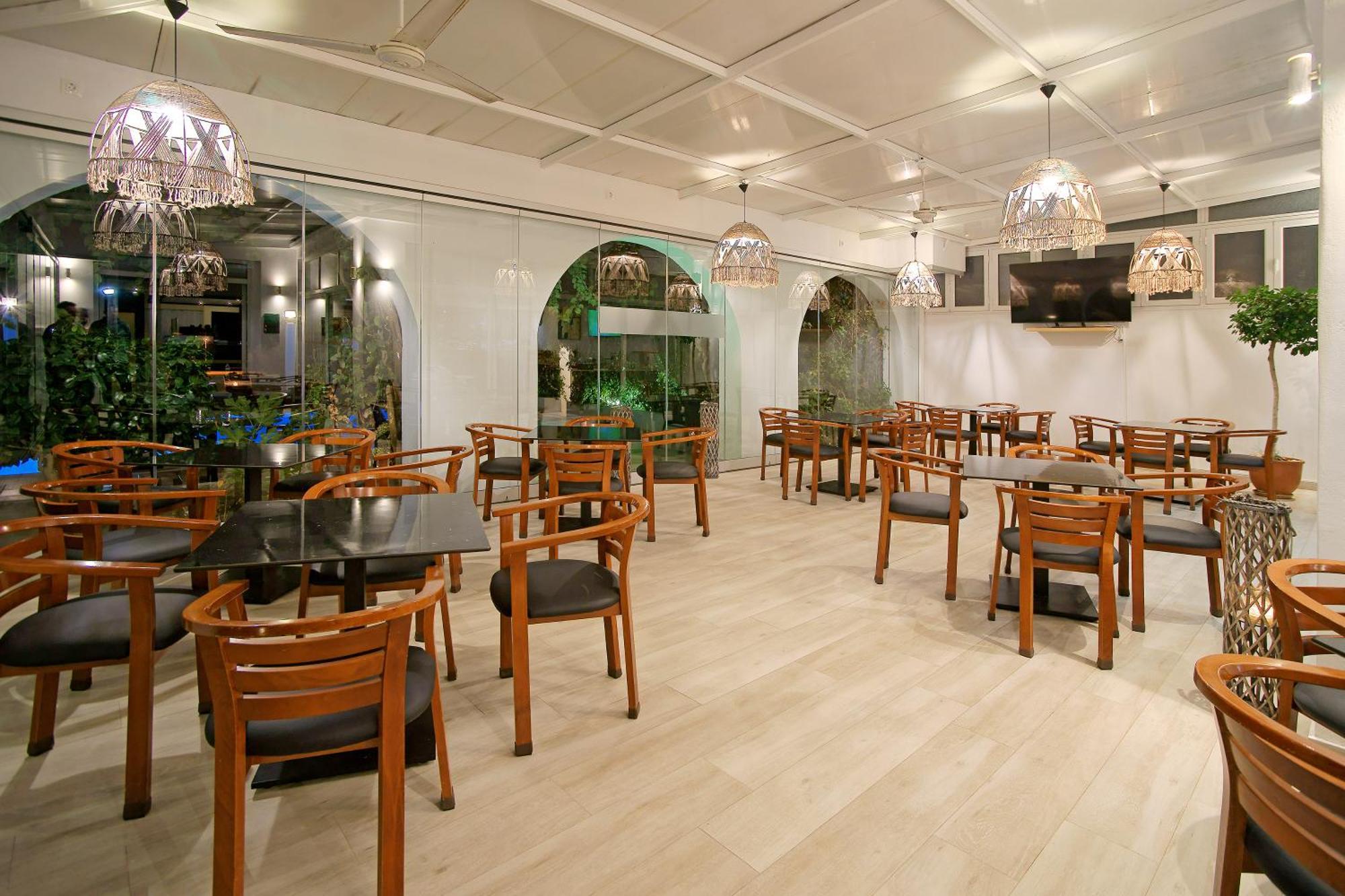 Kyparissia Beach Hotel Esterno foto