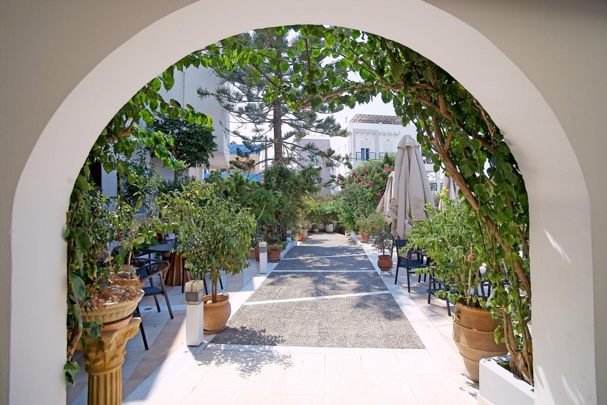 Kyparissia Beach Hotel Esterno foto